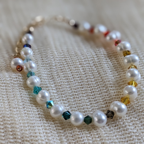 Cultured Pearl Swarovski Rainbow Crystal Bracelet GF - Picture 4 of 5
